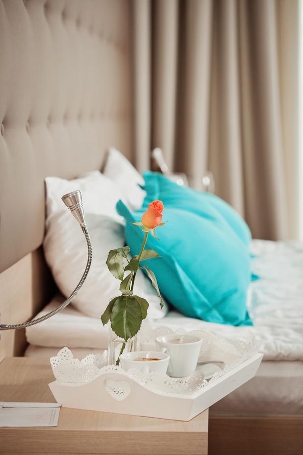 Hotel Versailles Lutsk Luaran gambar