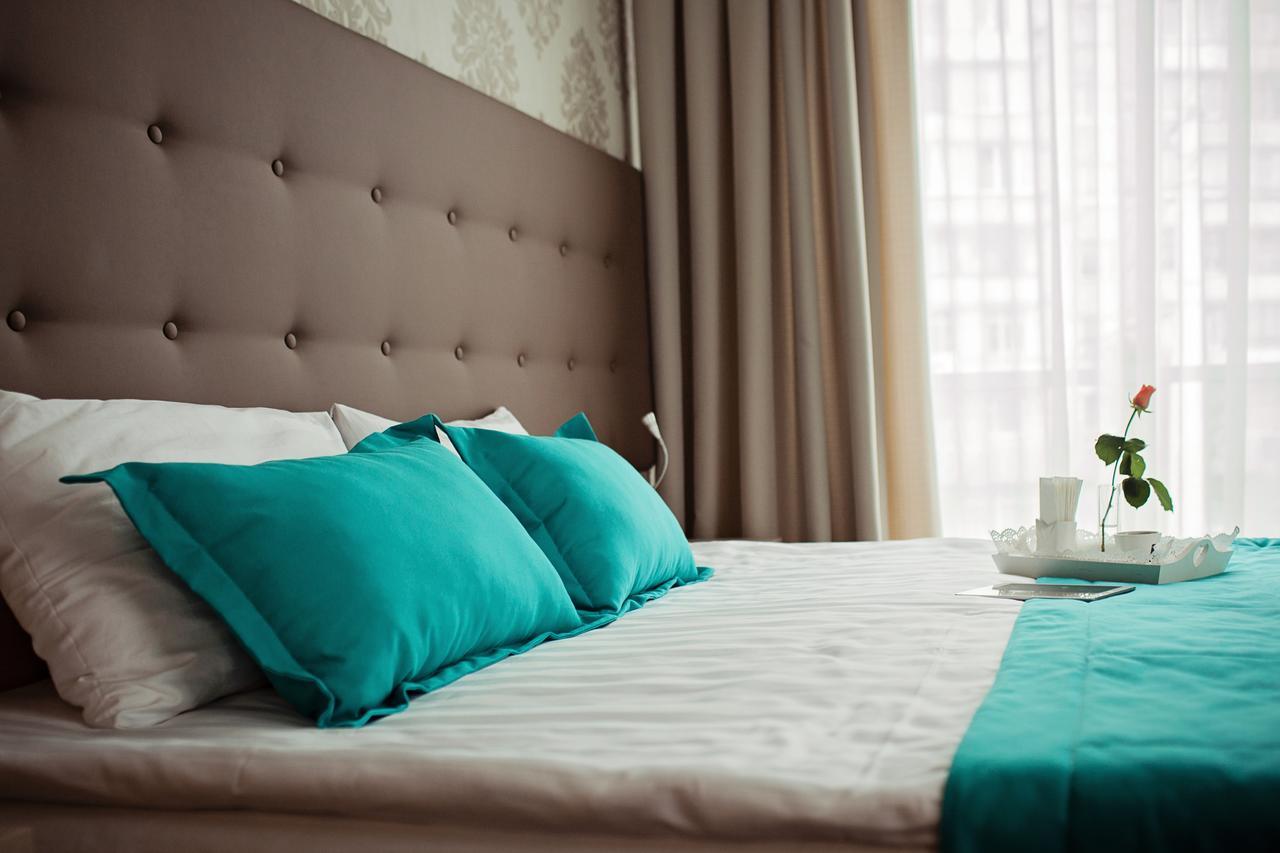 Hotel Versailles Lutsk Luaran gambar